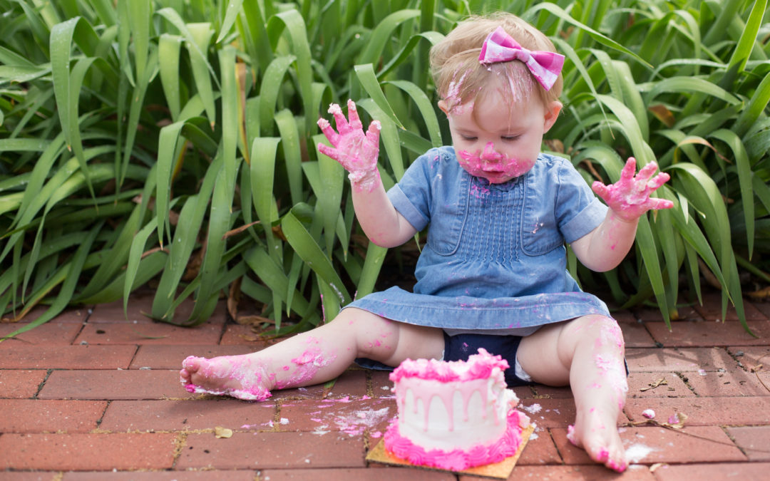 Cake Smash: Everleigh Turns 1